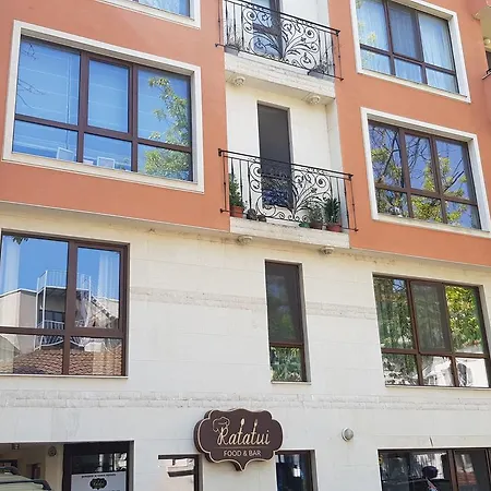 Jack House * Varna